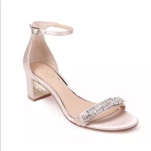 Jewel Badgley Mischka Ramsay Ornamented Rose Gold Pink Heel Sandals Size 8.5